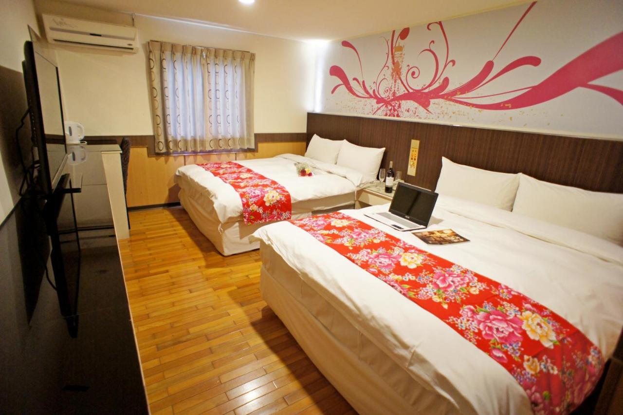 Galaxy Hotel Zhongli Exterior photo